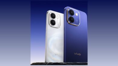 تركيب أفقي من صورة vivo الرسمية يظهر هاتفي Y600 من الخلف