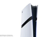 صورة مقرّبة لجهاز PS5 Pro ضمن دليل سعر PS5 Pro في السعودية